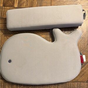 Skip Hop Gray Whale Bath Set